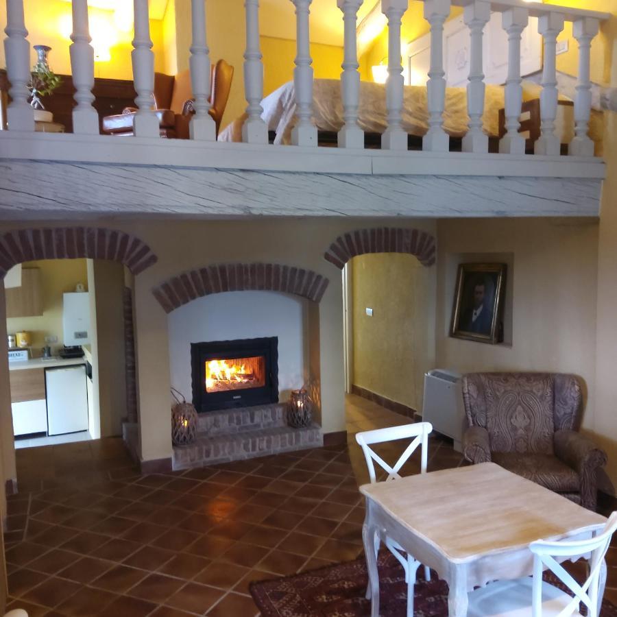 Antica Villa Cuneo- Guest House - "B&B E Non Un Hotel A Cuneo" 外观 照片
