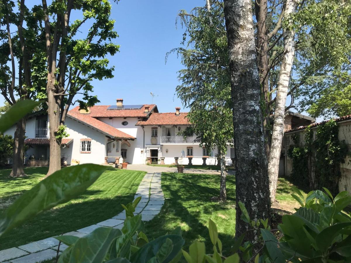 Antica Villa Cuneo- Guest House - "B&B E Non Un Hotel A Cuneo" 外观 照片