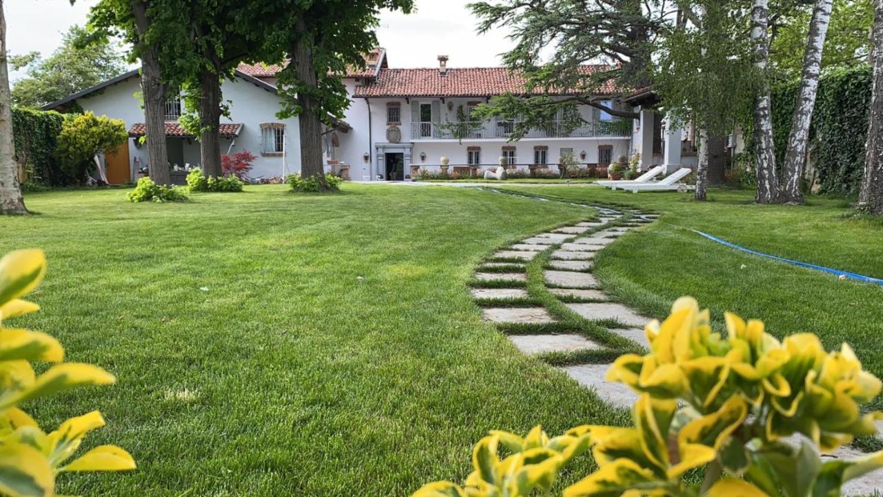 Antica Villa Cuneo- Guest House - "B&B E Non Un Hotel A Cuneo" 外观 照片